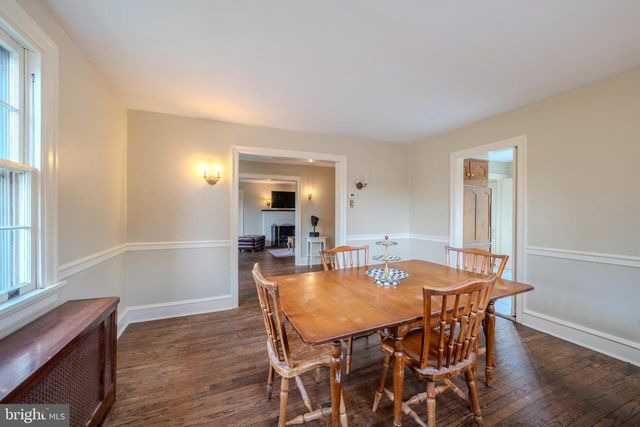 612 BROOKSIDE AVE, Wayne, PA 19087