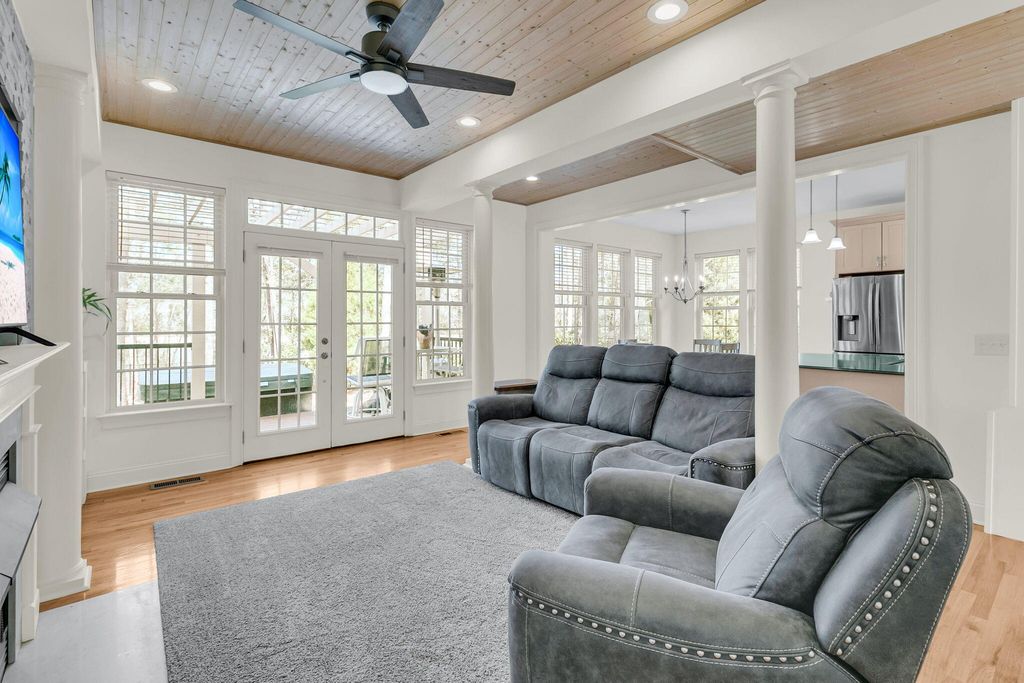 Image 11 of property listing at 4791 Stono Links Drive, Hollywood, SC 29449