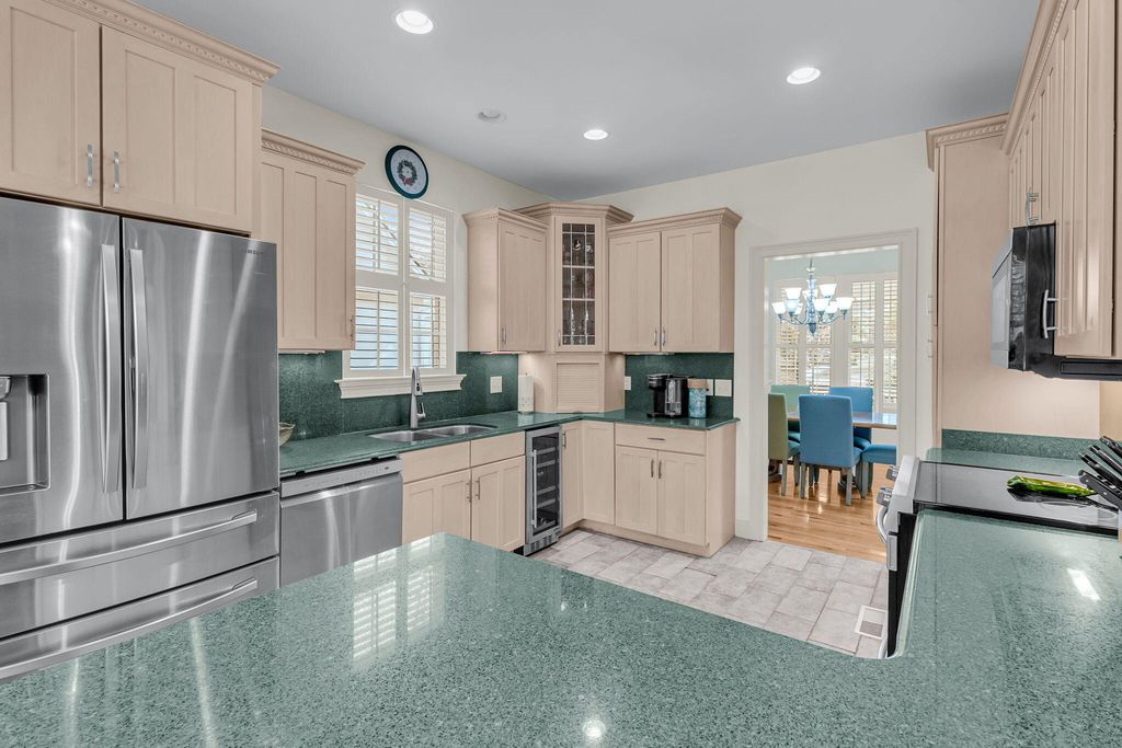 Image 15 of property listing at 4791 Stono Links Drive, Hollywood, SC 29449