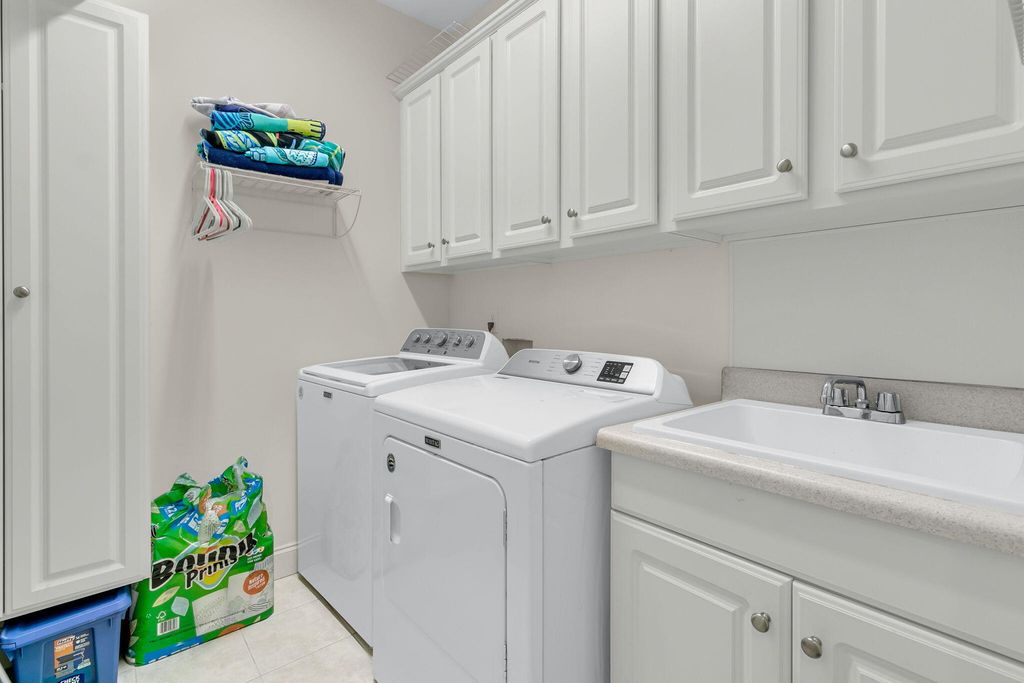 Image 36 of property listing at 4791 Stono Links Drive, Hollywood, SC 29449