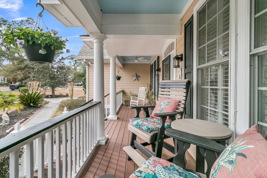 Image 5 of property listing at 4791 Stono Links Drive, Hollywood, SC 29449