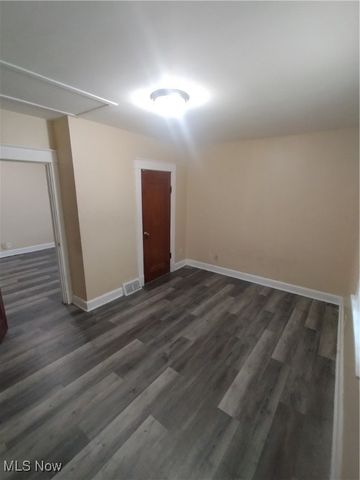 148 Millet Avenue, Youngstown, OH 44509