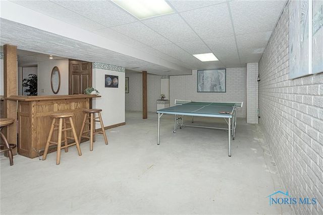 26951 Ottekee Drive, Perrysburg, OH 43551