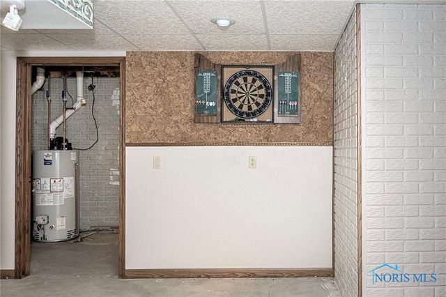 26951 Ottekee Drive, Perrysburg, OH 43551