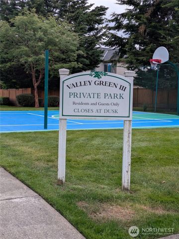 22931 SE 240th Place, Maple Valley, WA 98038