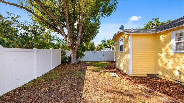 46 W VINING STREET, Winter Garden, FL 34787