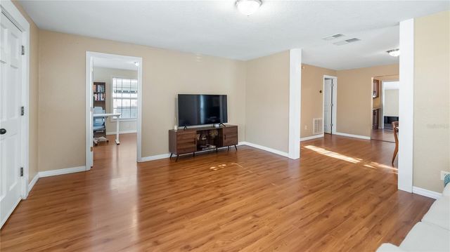 46 W VINING STREET, Winter Garden, FL 34787