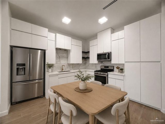 715 N 25th Street, Mission, TX 78574