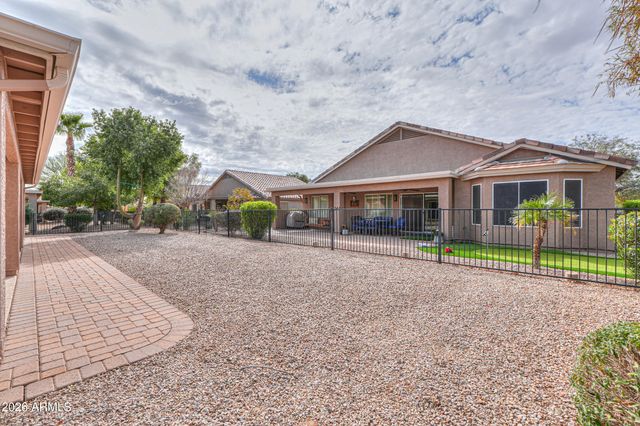 137 S LOS CIELOS Lane, Casa Grande, AZ 85194
