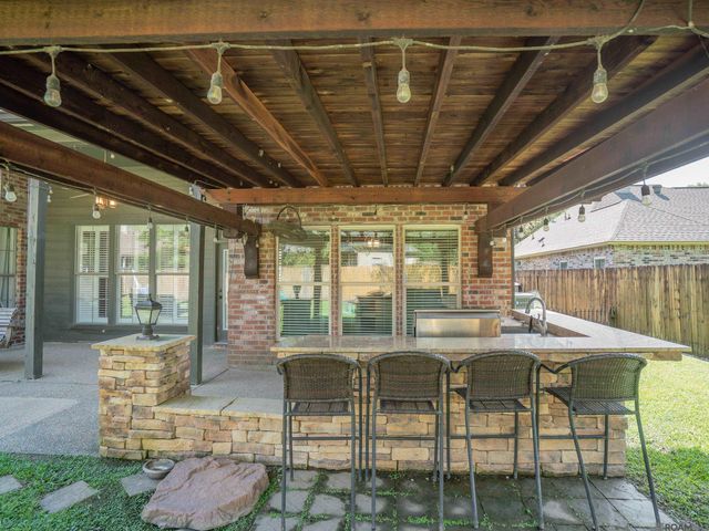 16435 Majestic Oak Dr, Prairieville, LA 70769