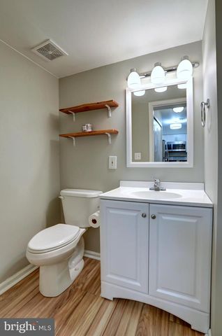 14368 GRINGSBY CT, Centreville, VA 20120