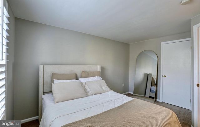 14368 GRINGSBY CT, Centreville, VA 20120