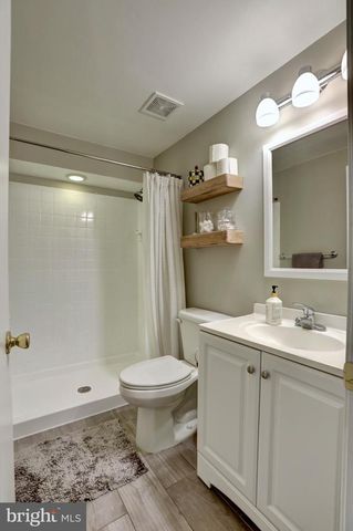 14368 GRINGSBY CT, Centreville, VA 20120