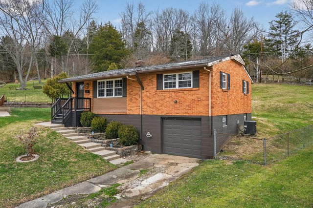 20 Elmwood Circle, Alexandria, KY 41001