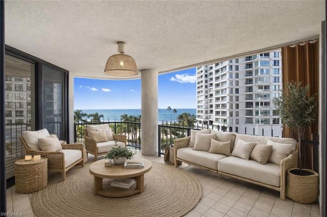 4251 Gulf Shore BLVD N # 6A, Naples, FL 34103