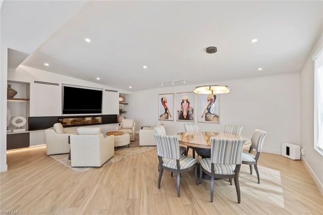 4251 Gulf Shore BLVD N # 6A, Naples, FL 34103