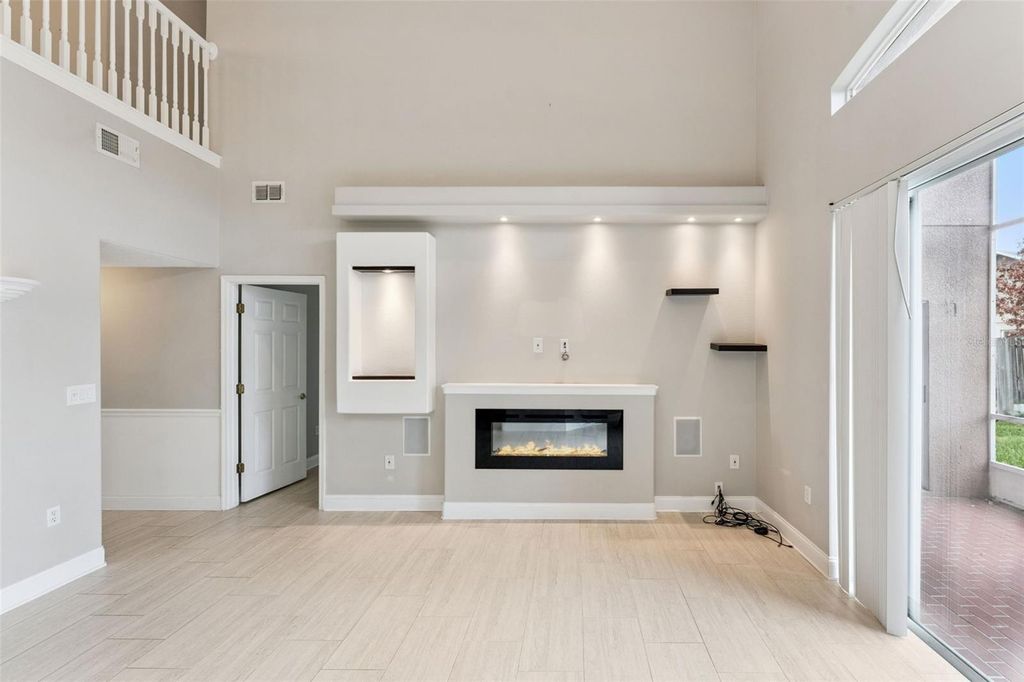 Image 11 of property listing at 1775 NESTLEWOOD TRAIL, Orlando, FL 32837