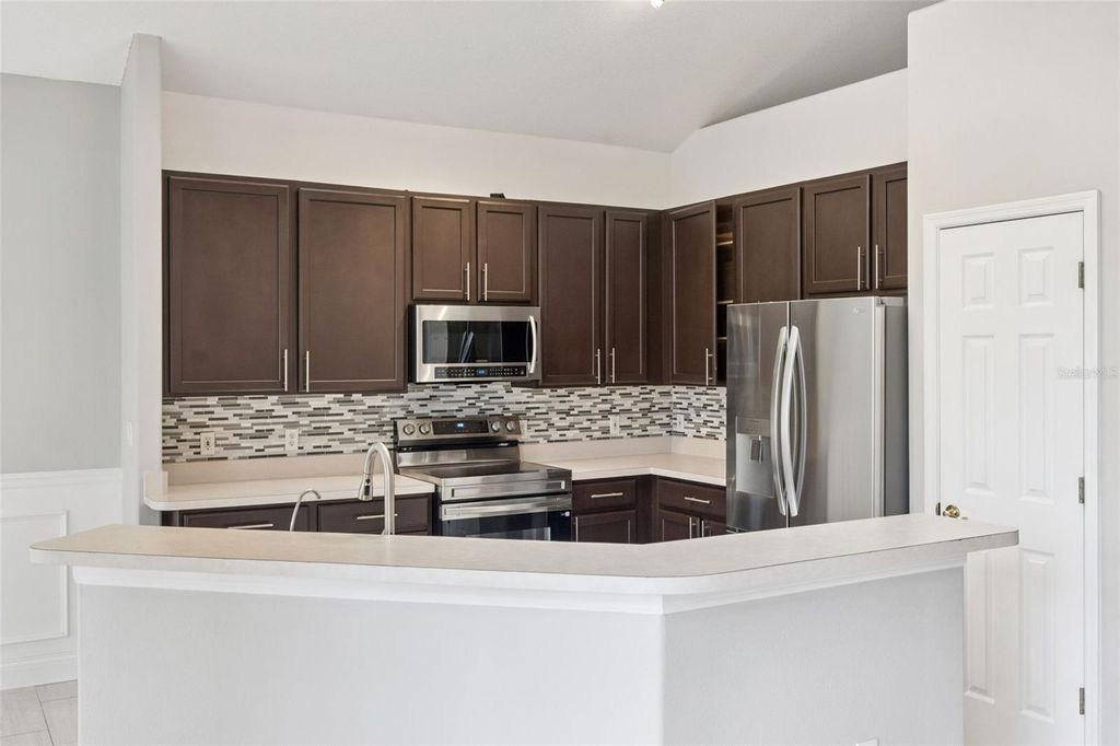 Image 16 of property listing at 1775 NESTLEWOOD TRAIL, Orlando, FL 32837