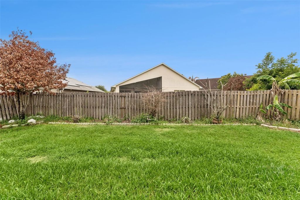 Image 35 of property listing at 1775 NESTLEWOOD TRAIL, Orlando, FL 32837