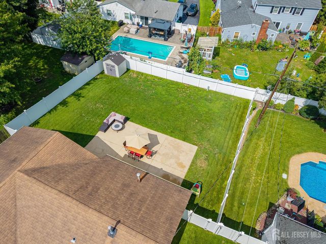 164 Idlebrook Lane, Aberdeen, NJ 07747