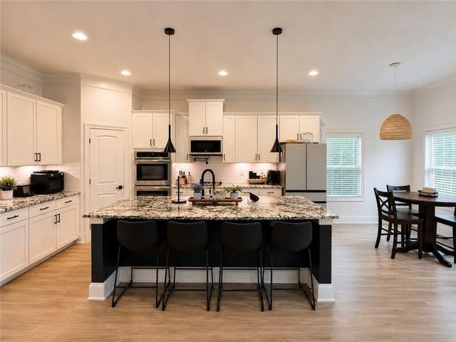 532 Black Horse Circle, Canton, GA 30114
