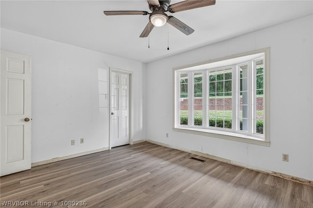 6212 Country Club Drive, Fort Smith, AR 72903
