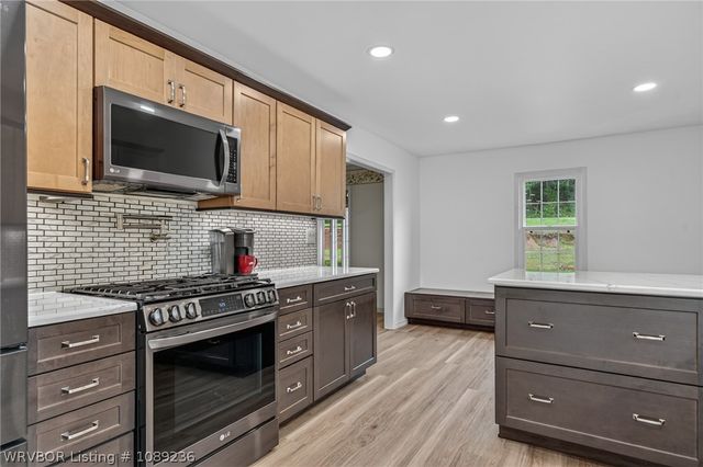 6212 Country Club Drive, Fort Smith, AR 72903