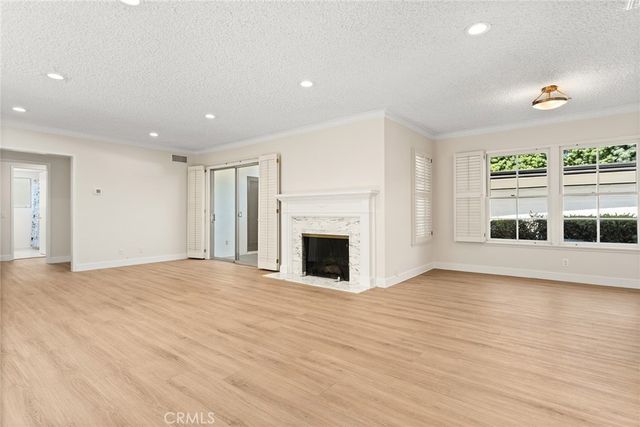 681 S Orange Grove 3, Pasadena, CA 91105