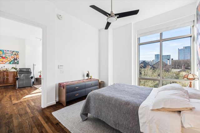 2211 Briarglen Drive 505, Houston, TX 77027