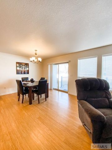 886 Falcon Circle, Blackfoot, ID 83221