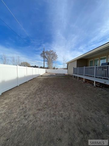 886 Falcon Circle, Blackfoot, ID 83221