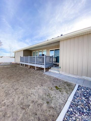 886 Falcon Circle, Blackfoot, ID 83221