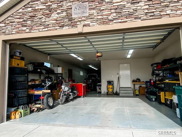 886 Falcon Circle, Blackfoot, ID 83221