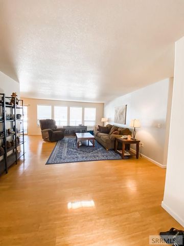 886 Falcon Circle, Blackfoot, ID 83221