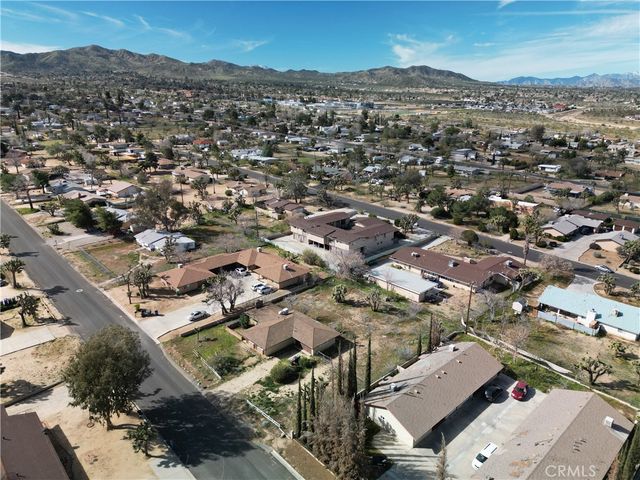 7380 Dumosa, Yucca Valley, CA 92284