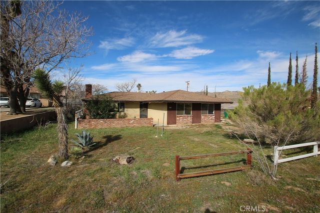 7380 Dumosa, Yucca Valley, CA 92284