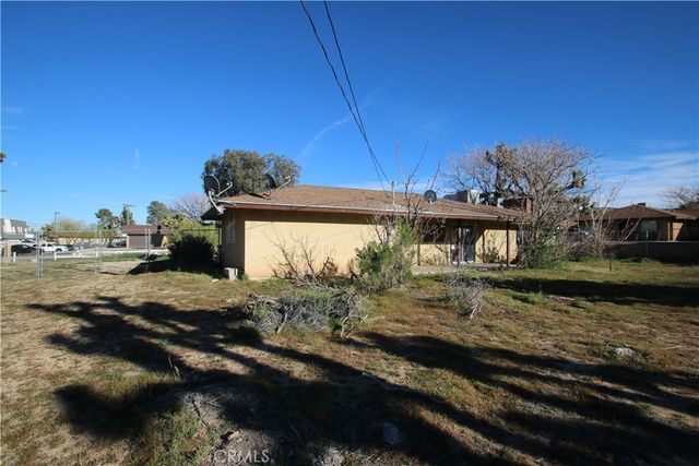 7380 Dumosa, Yucca Valley, CA 92284