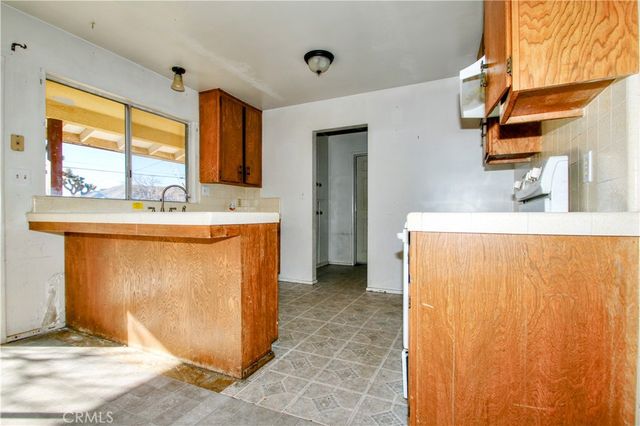 7380 Dumosa, Yucca Valley, CA 92284