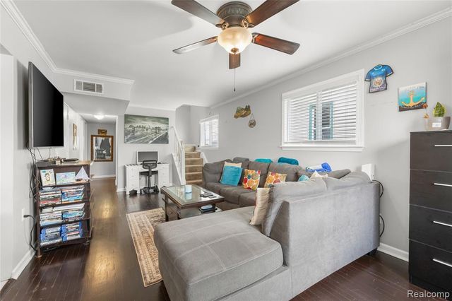 2378 River Drive, Lincoln Park, MI 48146