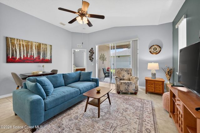 590 Wedge Court SE, Palm Bay, FL 32909