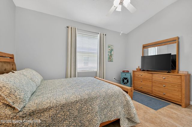 590 Wedge Court SE, Palm Bay, FL 32909