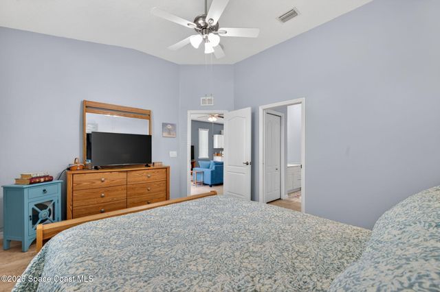 590 Wedge Court SE, Palm Bay, FL 32909