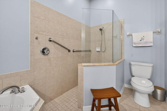 590 Wedge Court SE, Palm Bay, FL 32909