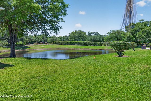 590 Wedge Court SE, Palm Bay, FL 32909