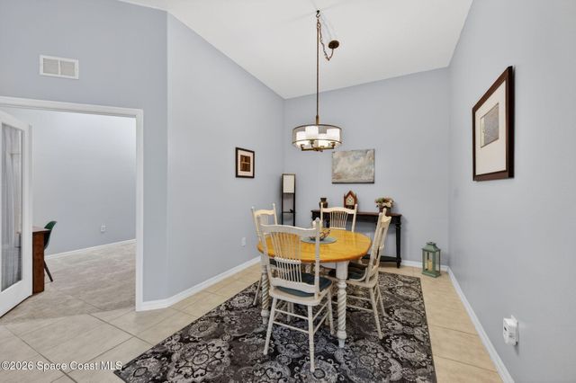 590 Wedge Court SE, Palm Bay, FL 32909