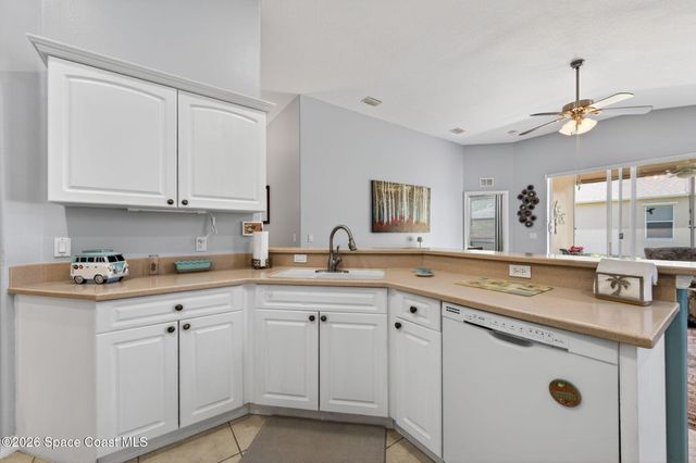590 Wedge Court SE, Palm Bay, FL 32909