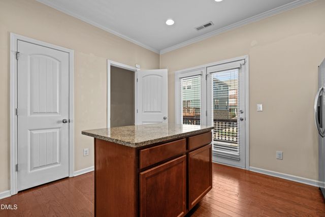 3017 Summerhouse Road, Cary, NC 27519