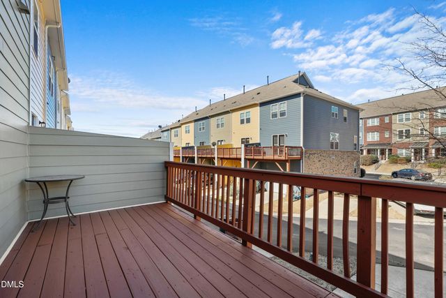 3017 Summerhouse Road, Cary, NC 27519