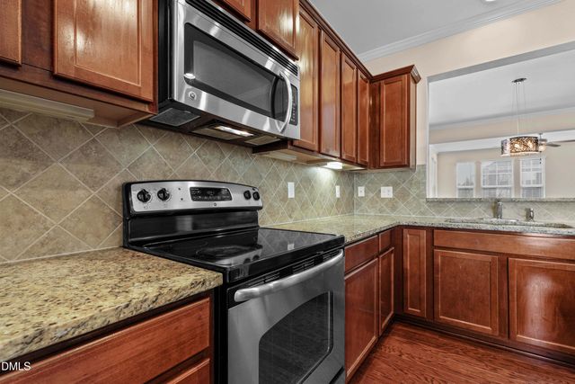 3017 Summerhouse Road, Cary, NC 27519