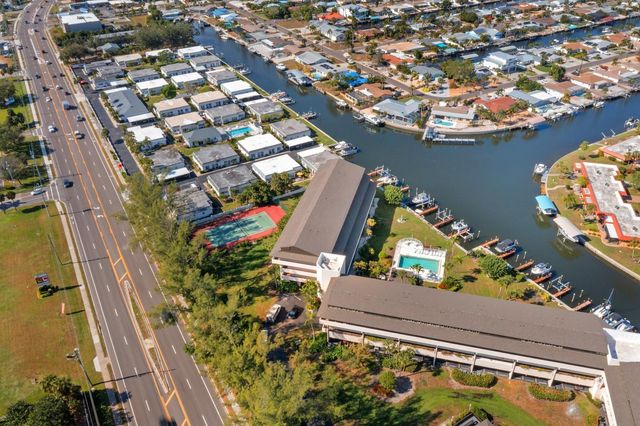 9604 CORTEZ ROAD W 136, Bradenton, FL 34210